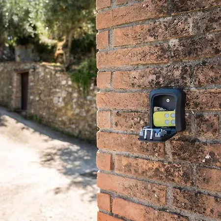 Lago Trasimeno 15 Min. Casa Con A/c E Wi-fi 펜션 *